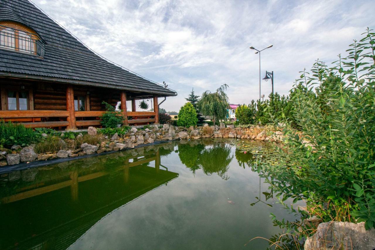 Hotel Stary Mlyn 2*